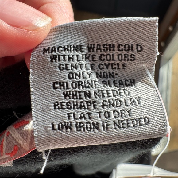 NWT Nouveaux Sweater Women’s Size XL Black Bow Knot Around the Neck Soft & Cozy - Picture 7 of 7